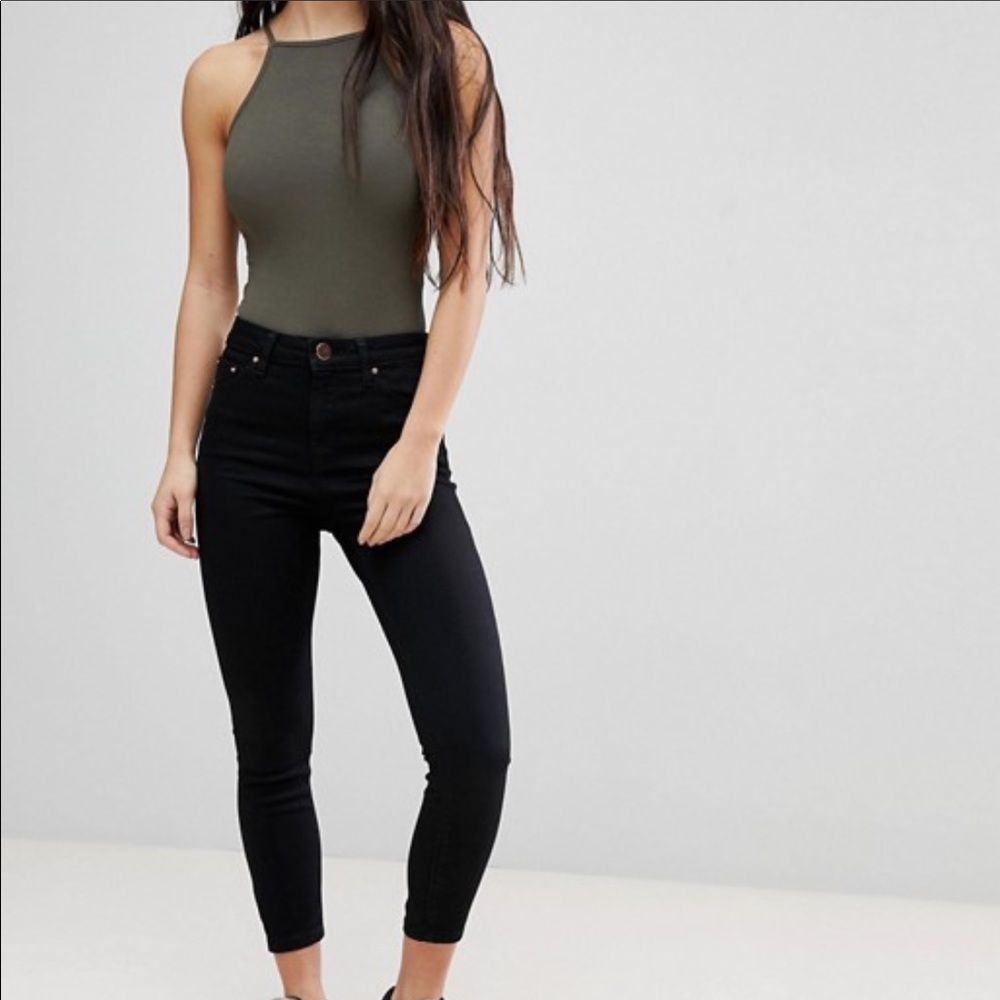 Like New ASOS Ridley Skinny Jeans